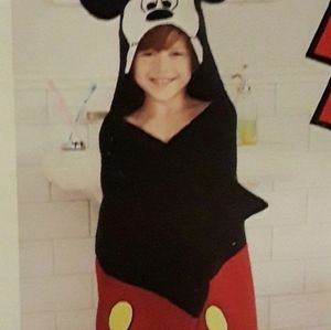 Disney Mickey kids Hooded Towel